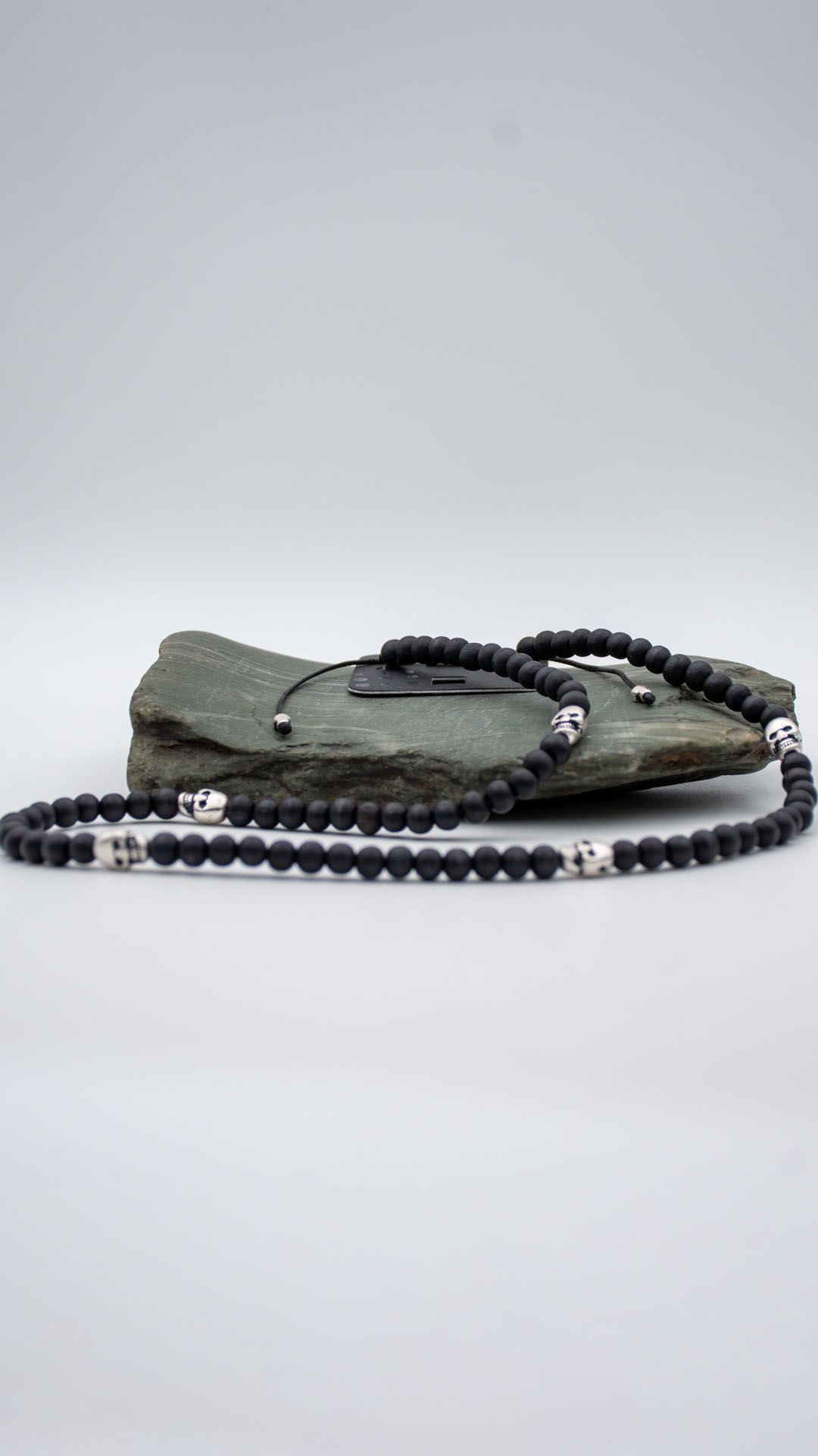 گردنبند مردانه برند سیکس